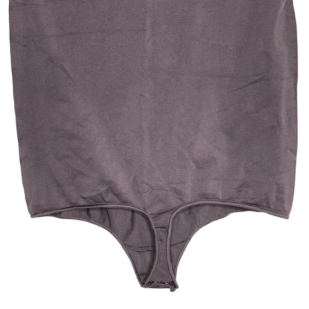 Skims Bodysuit Womens 2X / 3X NWOT Essential Tshirt Crewneck Thong Bodysuit